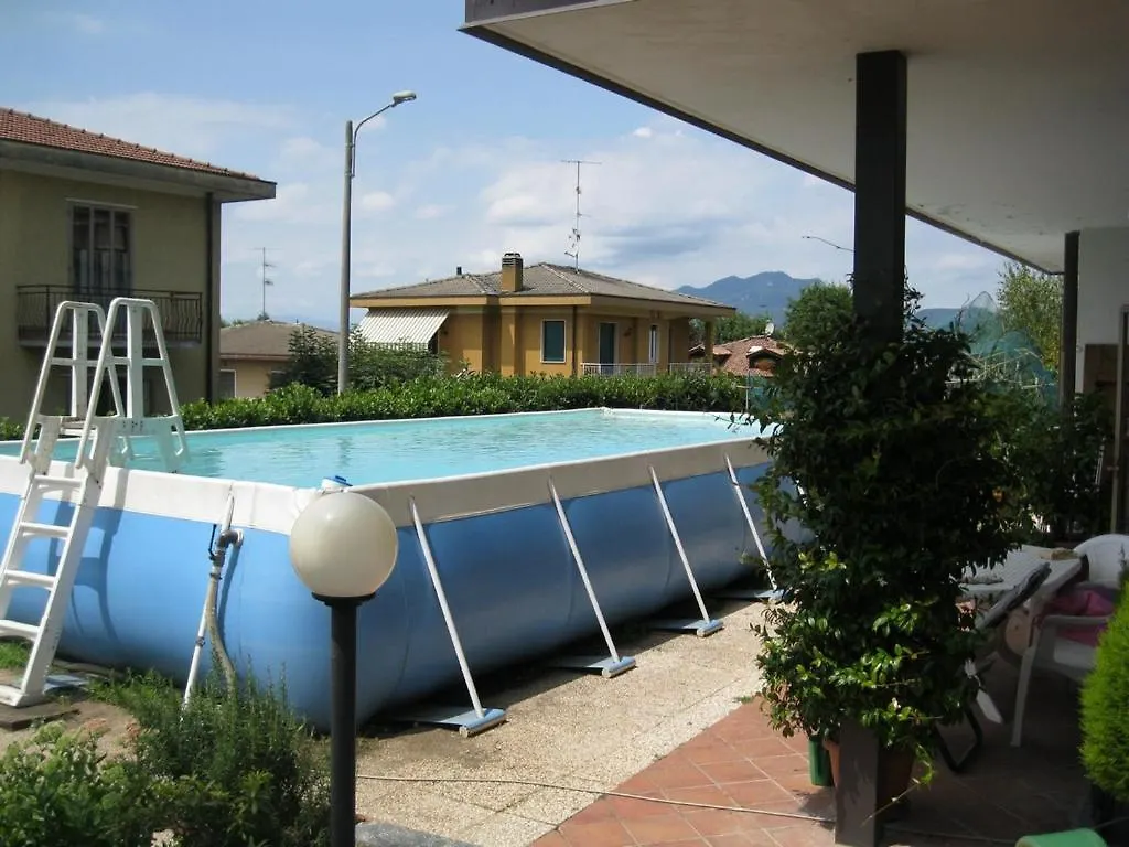 Bed and Breakfast La casa dei pini Malnate Italia